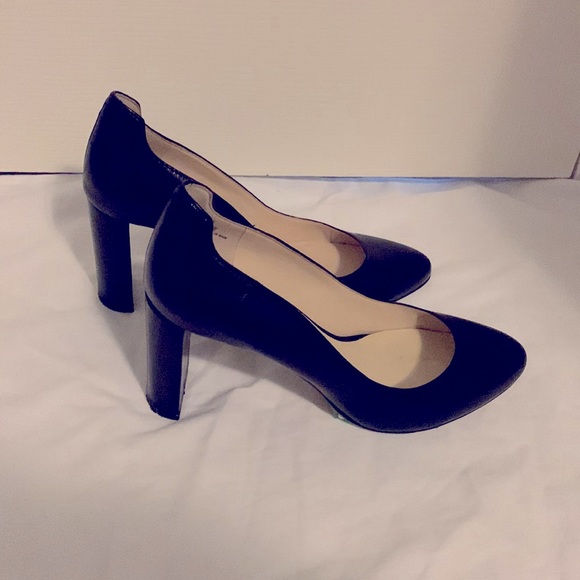 Nine West SZ 8.5 black leather heels - Picture 2 of 2